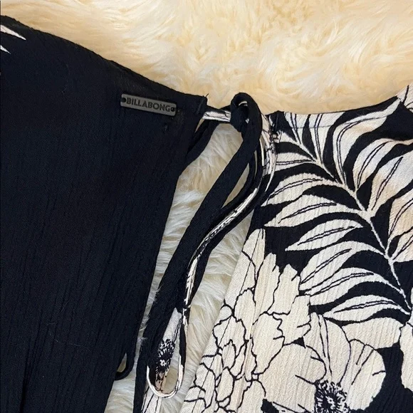 Billabong Black and White Floral Mini Dress - Picture 6 of 6